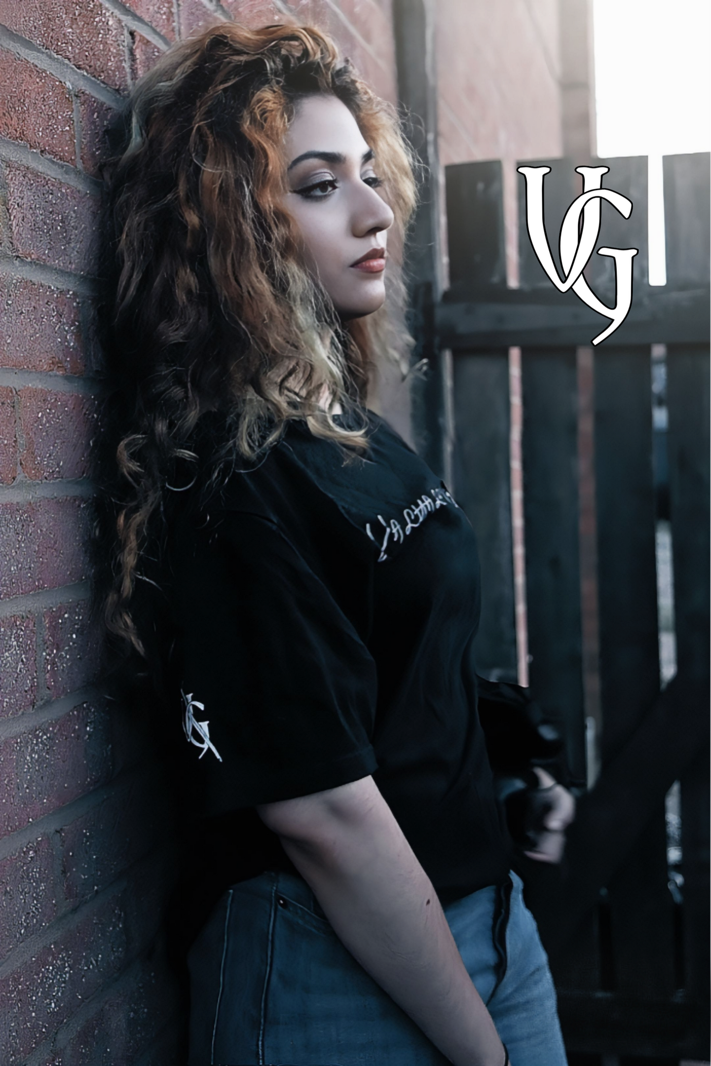 VG | Black Streetwear Shirt